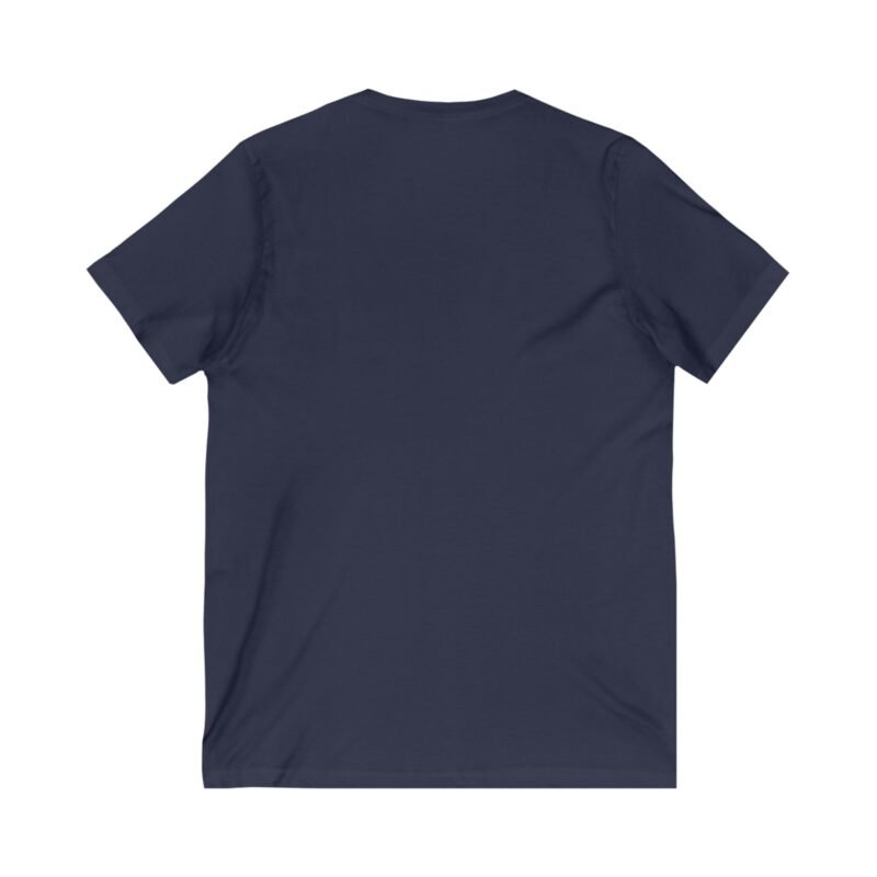 Casual V-Neck Tee for Everyday Style - Image 16